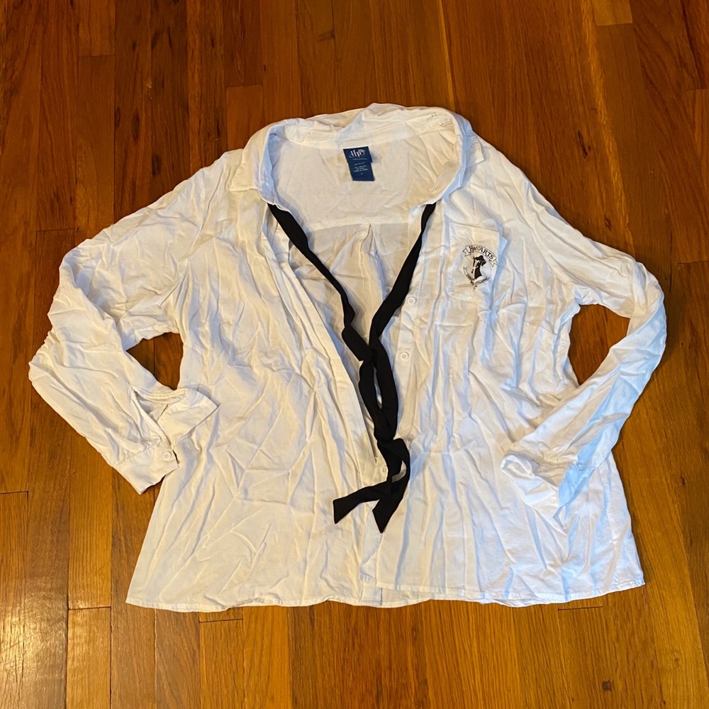 Torrid Harry Potter Hogwarts necktie button top